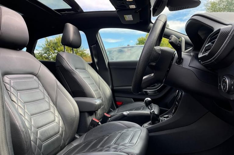 2022 Ford Puma 1.0 EcoBoost Hybrid mHEV ST-Line Vignale 5dr PANORAMIC SUNROOF, SELF PARKIN Hatchb...