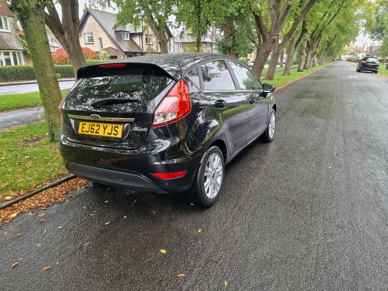 Ford, FIESTA, 2012, Manual, 1241 (cc), 5 doors, 12 months MOT