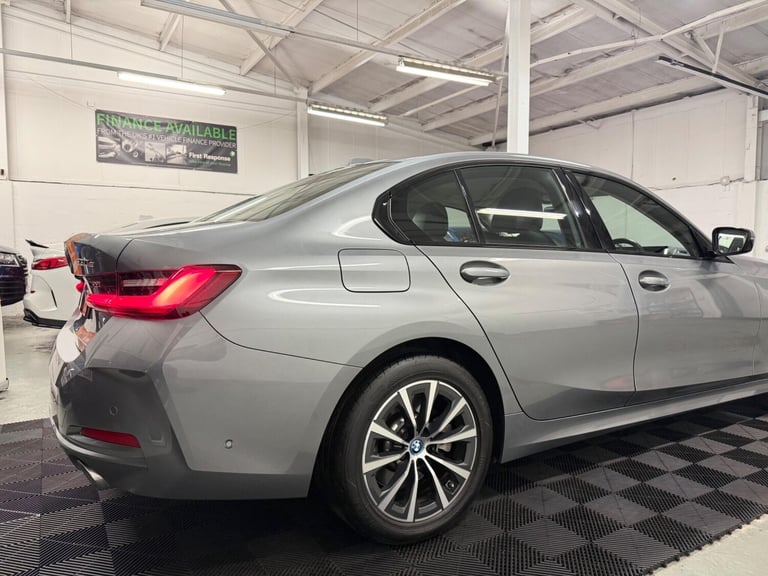 2023 BMW 3 Series 2.0 330e 12kWh Sport Auto Euro 6 (s/s) 4dr SALOON Petrol/Electric Hybrid Automatic