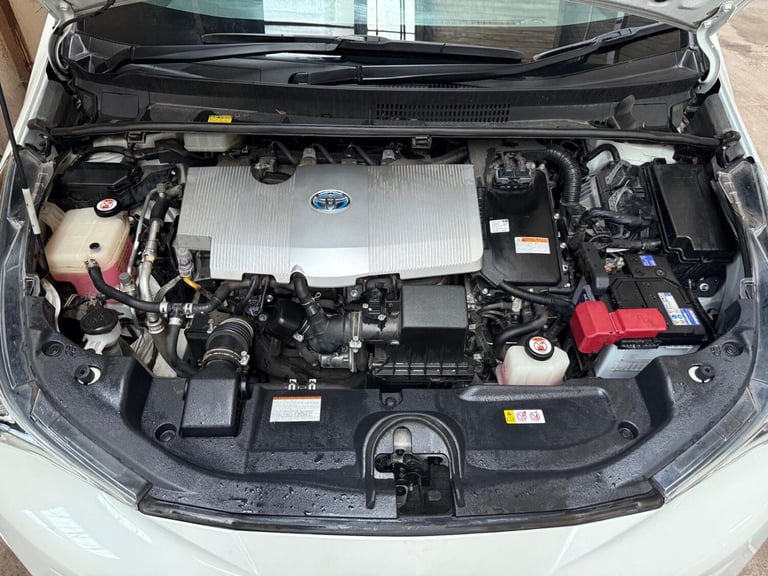 TOYOTA PRIUS 1.8 VVT-h Business Edition 1970