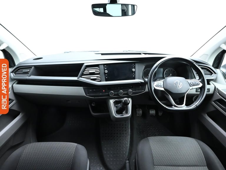 2021 Volkswagen Transporter 2.0 TDI T30 Highline Kombi Double Cab 5dr Diesel Manual FWD SWB Euro ...