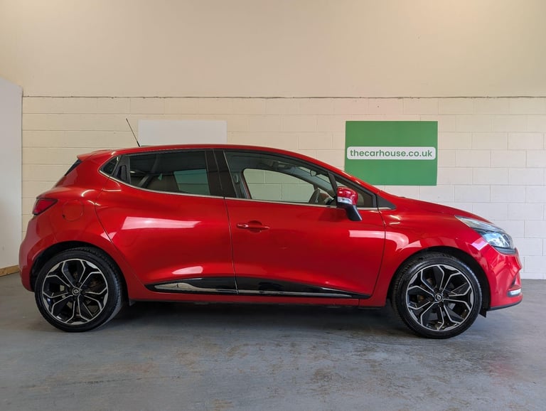 2019 Renault Clio 0.9 TCe Iconic Euro 6 (s/s) 5dr HATCHBACK Petrol Manual