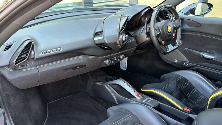 2018 Ferrari 488 3.9T V8 GTB F1 DCT Euro 6 (s/s) 2dr Coupe Petrol Automatic
