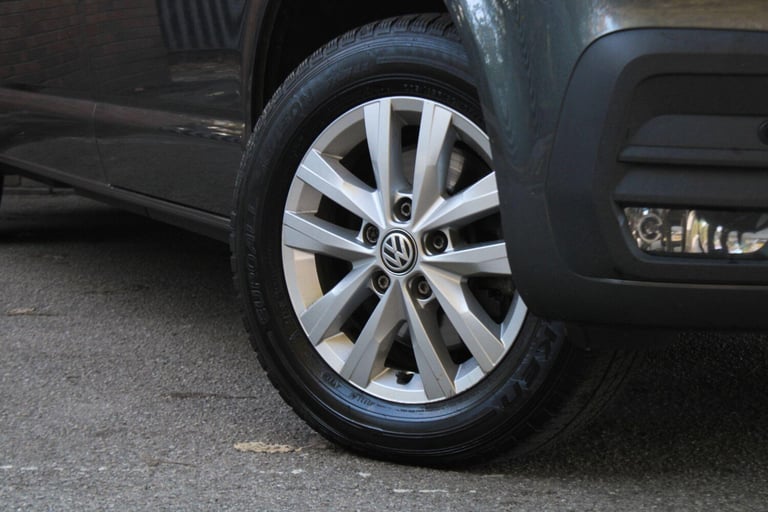 2022 Volkswagen Transporter 2.0 TDI T30 Highline FWD LWB Euro 6 (s/s) 5dr PANEL VAN Diesel Manual