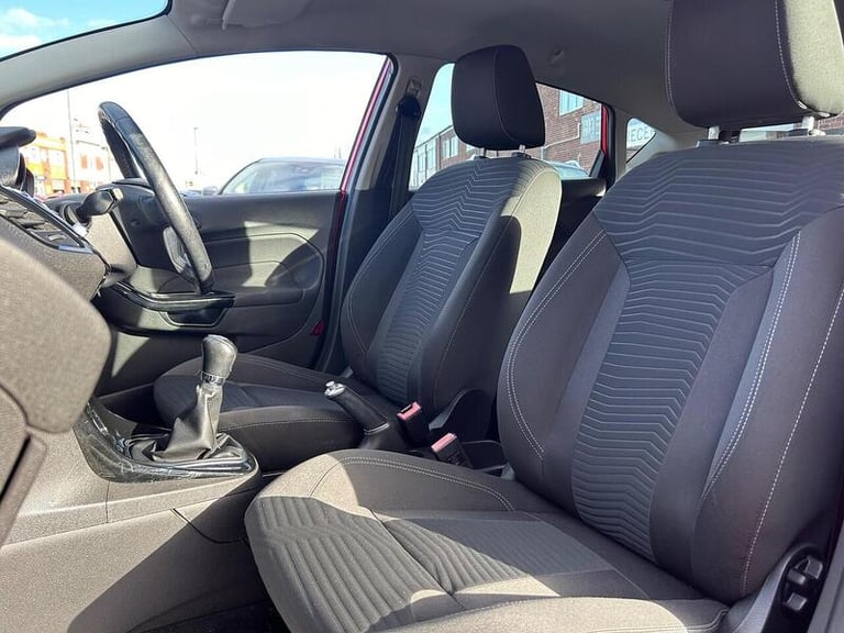 2014 Ford Fiesta 1.25 82 Zetec 5dr HATCHBACK PETROL Manual