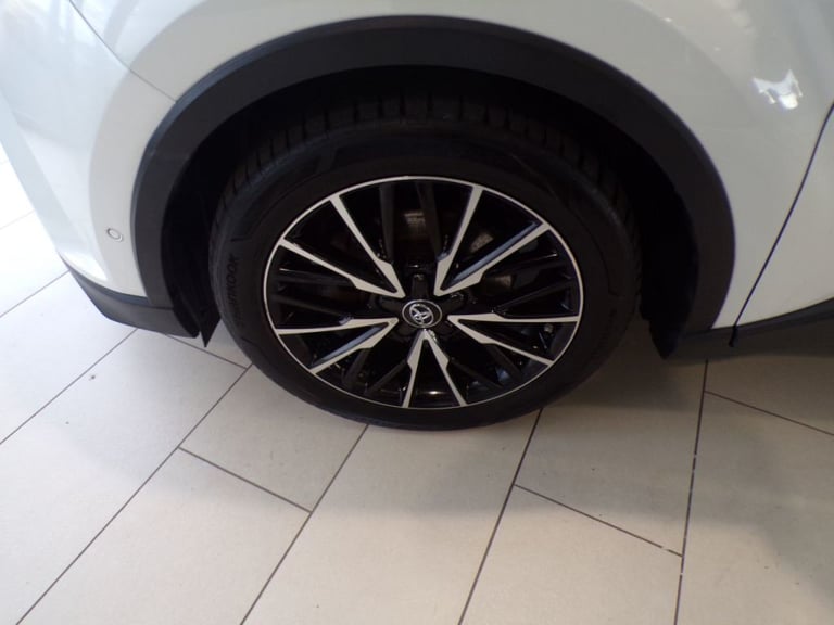  Toyota C-HR 1.8 Hybrid Excel 5dr CVT [Leather] Petrol/Electric Hybrid