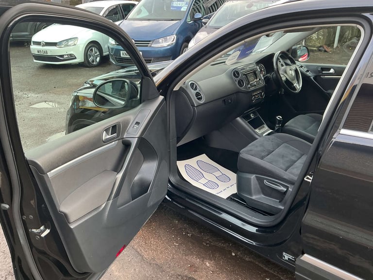 2014 Volkswagen Tiguan 2.0 Tiguan Match TDI BlueMotion Technology 4Motion 4WD 5dr SUV Diesel Manual