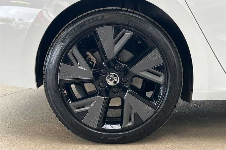 2024 Vauxhall Astra 115kW GS 54kWh 5dr Auto HATCHBACK ELECTRIC Automatic