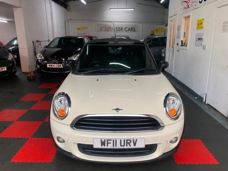 MINI Convertible 1.6 One Convertible 2dr Petrol Manual Euro 5 (98 ps)