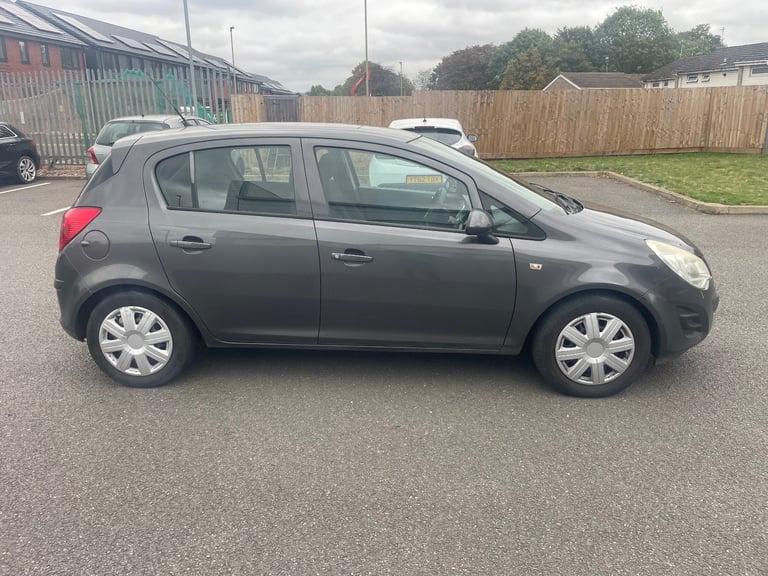 VAUXHALL CORSA EXCLUSIVE A/C,1.2 LTR,2012,MOT 12 MONTH,ULEZ FREE ,SERVICE HISTORY,DRIVE GREAT