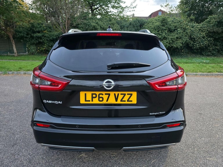 2018 Nissan Qashqai 1.5 dCi N-Connecta SUV 5dr Diesel Manual Euro 6 (s/s) (115 ps) HATCHBACK Dies...