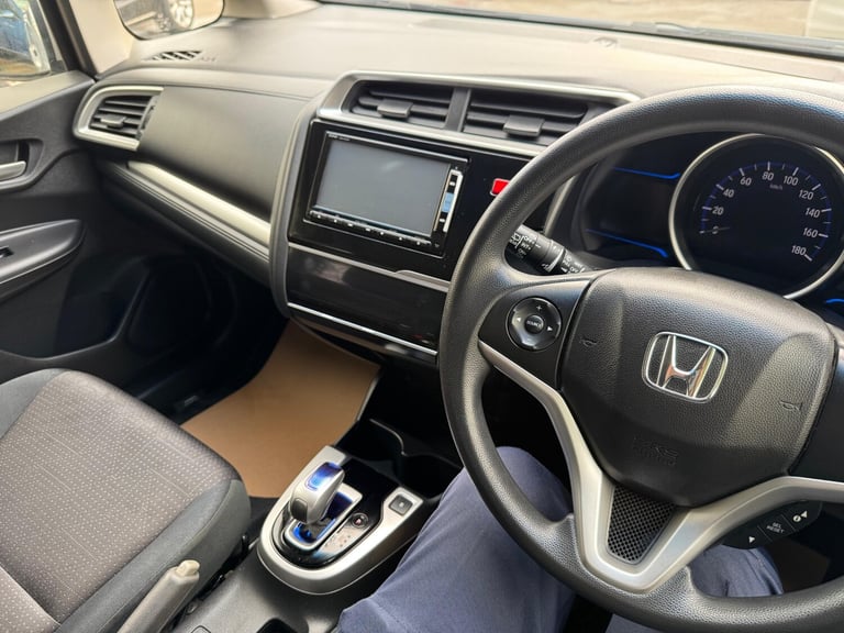 2014 Honda Fit JAZZ 1.5 HYBRID AUTO Hatchback Petrol/Electric Hybrid Automatic
