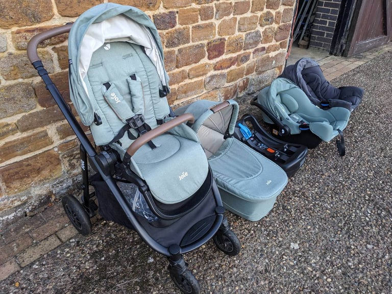 Joie Versatrax E Trio + Extras