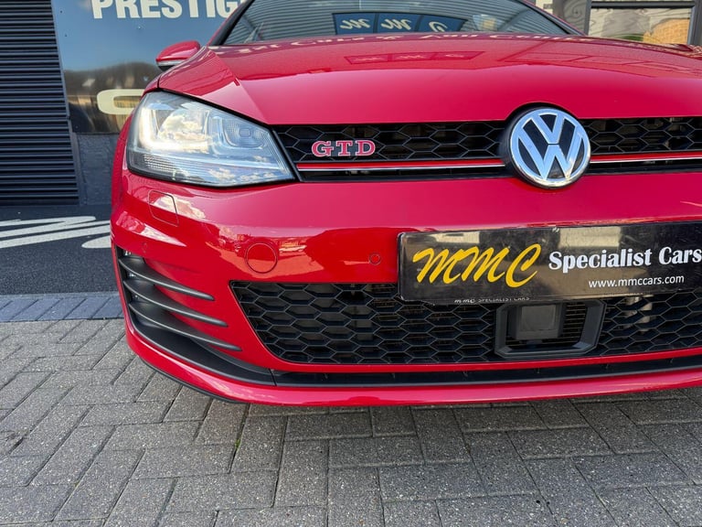 VOLKSWAGEN GOLF 2.0 TDI BlueMotion Tech GTD Red Auto Diesel 2015