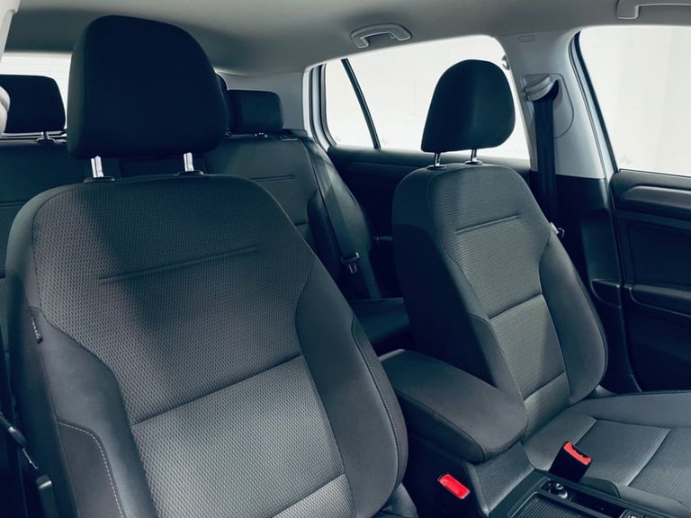 2020 Volkswagen Golf 99kW e-Golf 35kWh 5dr Auto HATCHBACK ELECTRIC Automatic