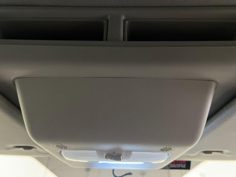 2022 Ford Transit 2.0 350 EcoBlue Leader RWD L4 H3 Euro 6 (s/s) 5dr Welfare Diesel Manual