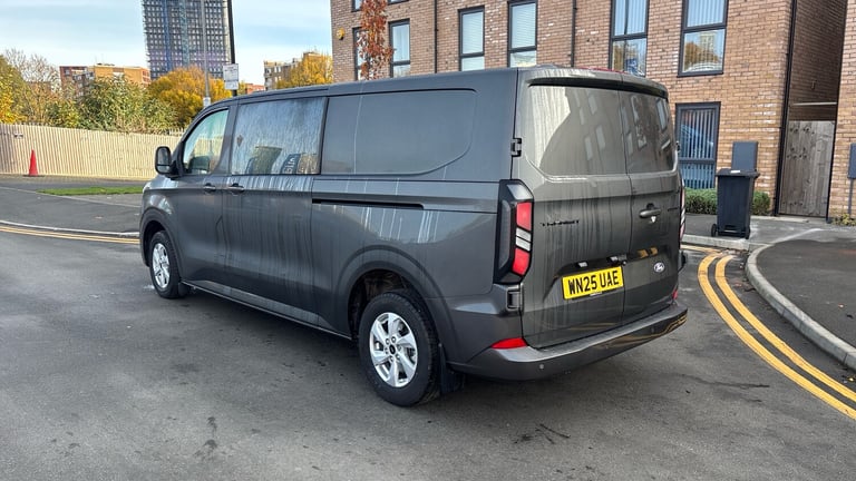 2025 Ford Transit Custom 320 L2 Diesel Fwd 2.0 EcoBlue 136ps H1 Double Cab Van Limited Auto Crew ...