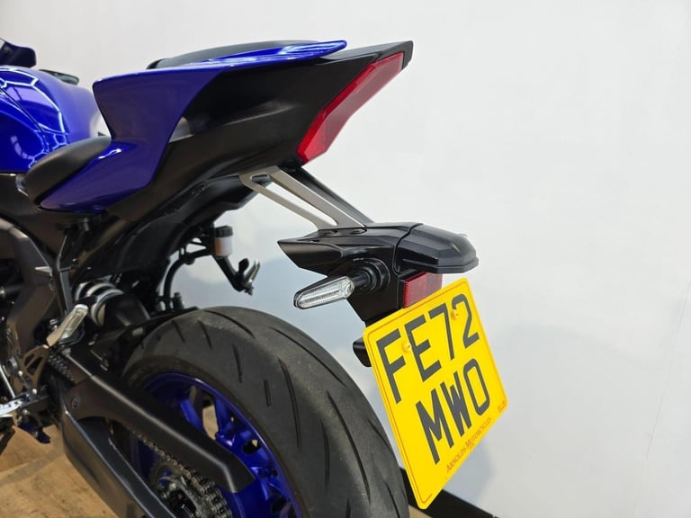 Yamaha R7 700 Blue 2022 - Low Mileage, One Owners, Full Service History, 3 Keys