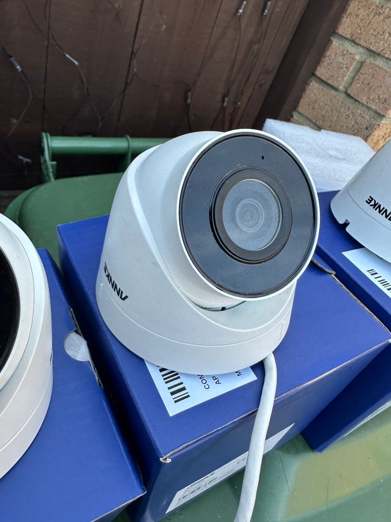 ANNKE CCTV Cameras x 4