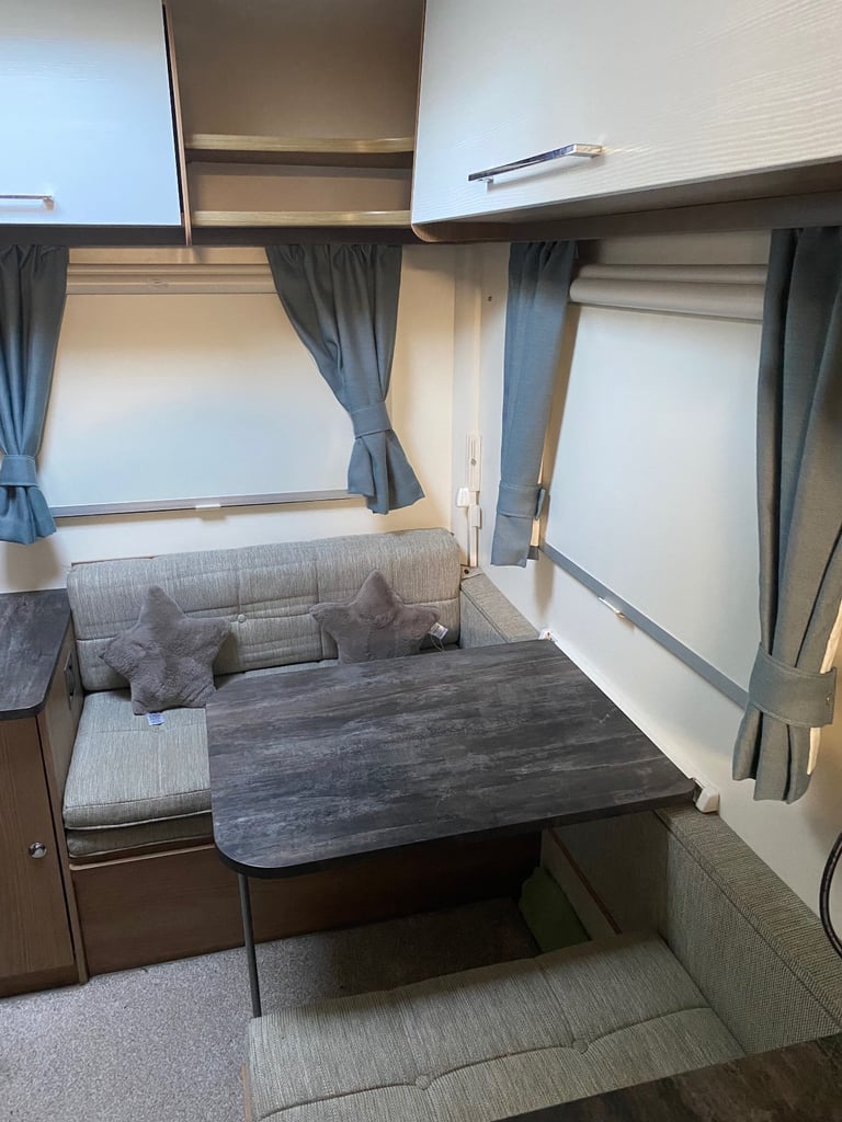 2017 Bailey pursuit 570/6