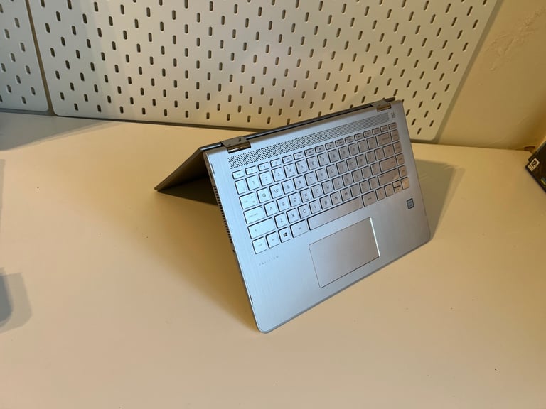 Windows 11 HP Pavilion  360 degree Touch screen , i5, 7th gen , 8 GB , 240 SSD 