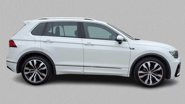 2020 Volkswagen Tiguan 2.0 TDi 150 R-Line Tech 5dr DSG Estate Diesel Automatic