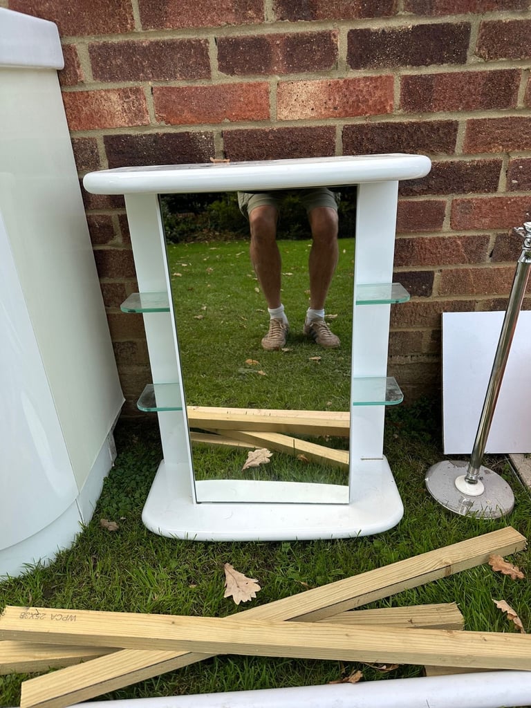 BATHROOM SUITE OF THREE ITEMS: VANITY SINK UNIT, MIRROR WALL CABINET, HEATED TOWEL RAIL