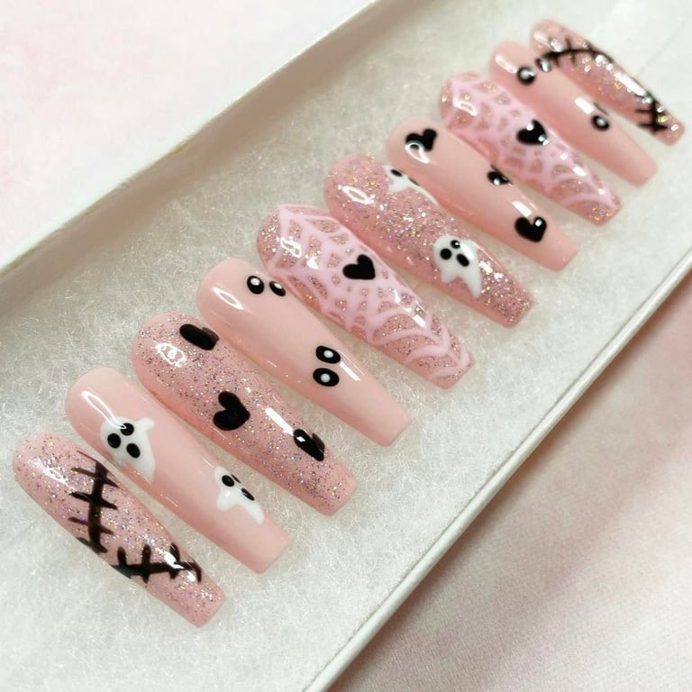 HALLOWEEN PRESS-ON NAILS - CUSTOM, HAND-PAINTED, AFFORDABLE