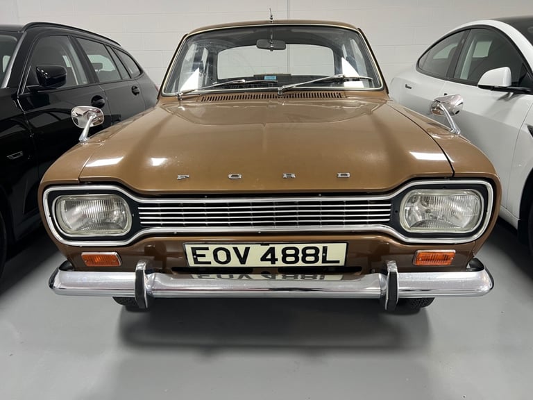 1974 Ford Escort 1.3 5dr XL Hatchback Petrol Manual