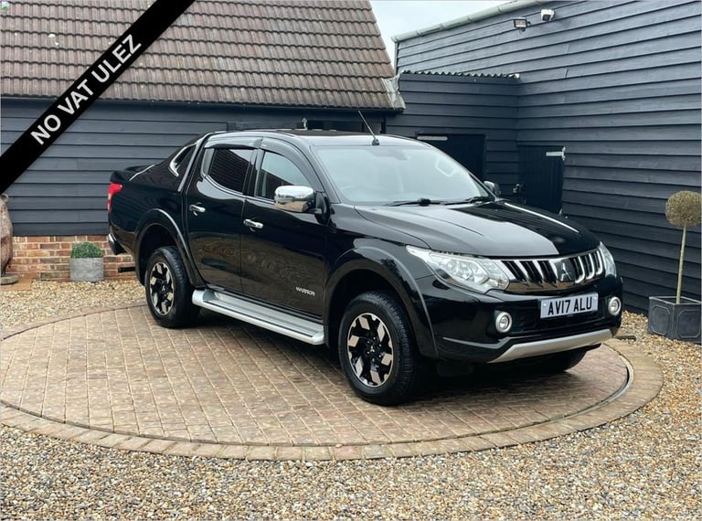 image for 2017 Mitsubishi L200 2.4 DI-D 4WD WARRIOR DCB 178 BHP PICK UP Diesel Manual