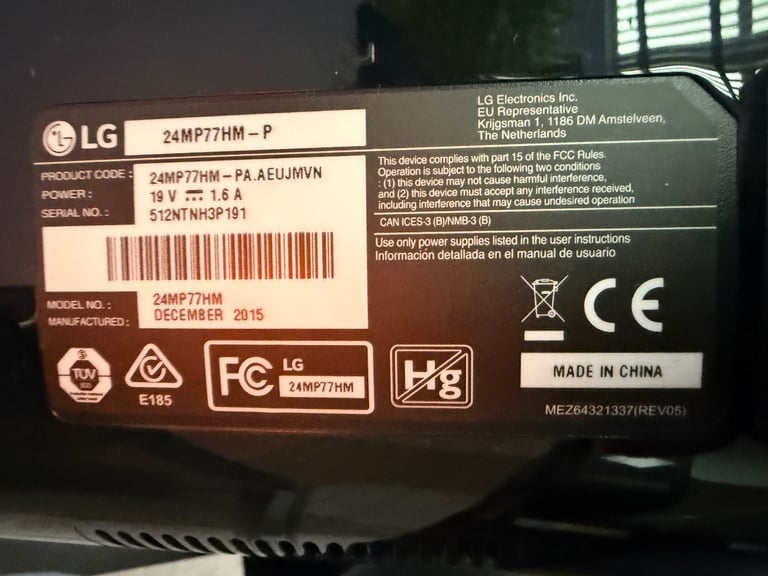 LG HD 24inch IPS Cinema Screen Monitor - Model: 24MP77