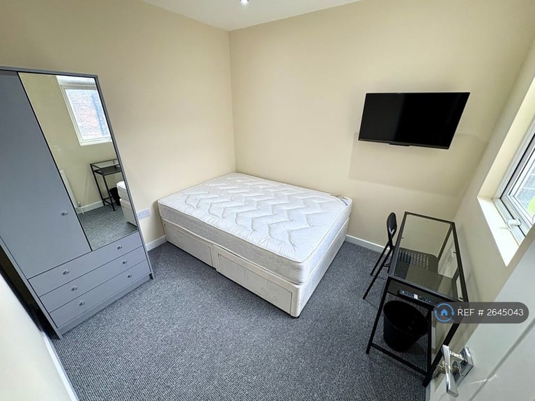 6 bedroom house in Empress Road, Liverpool, L7 (6 bed) (#2645043)