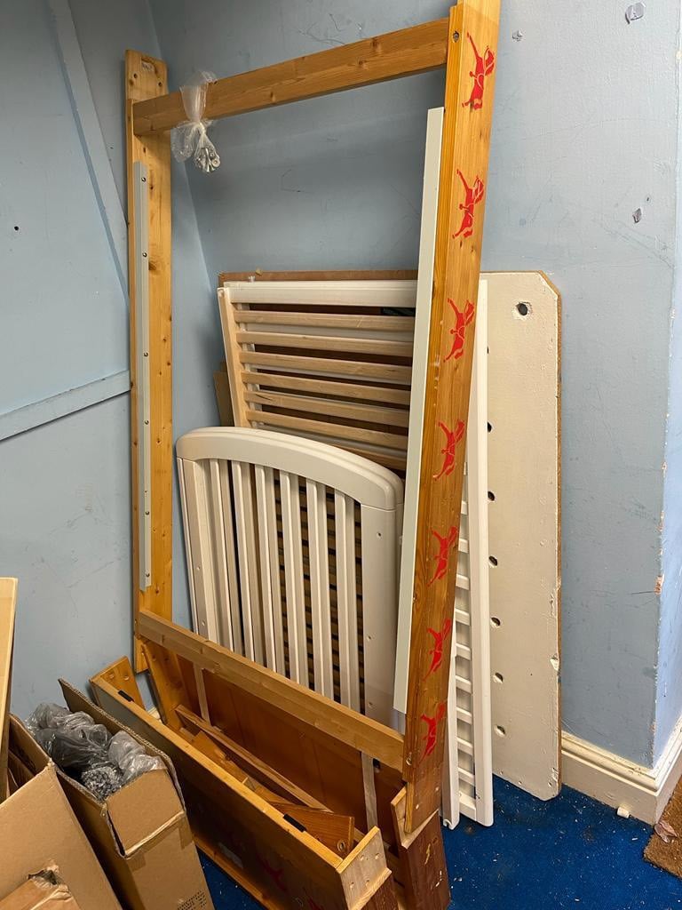 TODDLER BED with 3 mattress ONLY £24/- for all