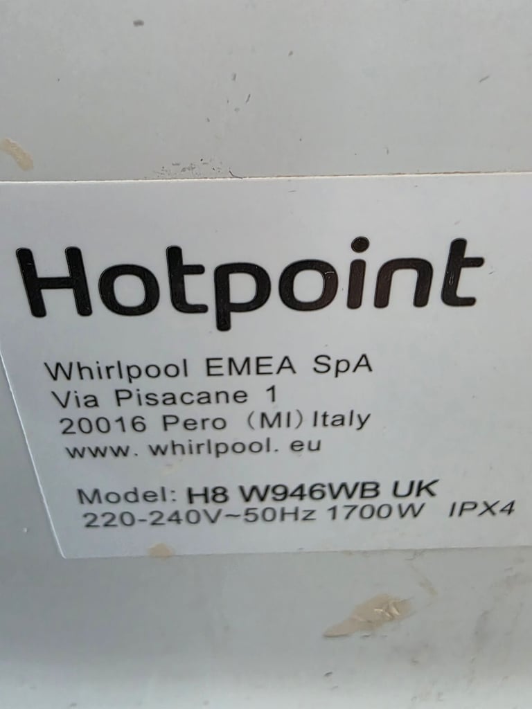 image for Hotpoint H8 W946WB 9kg washing machine
