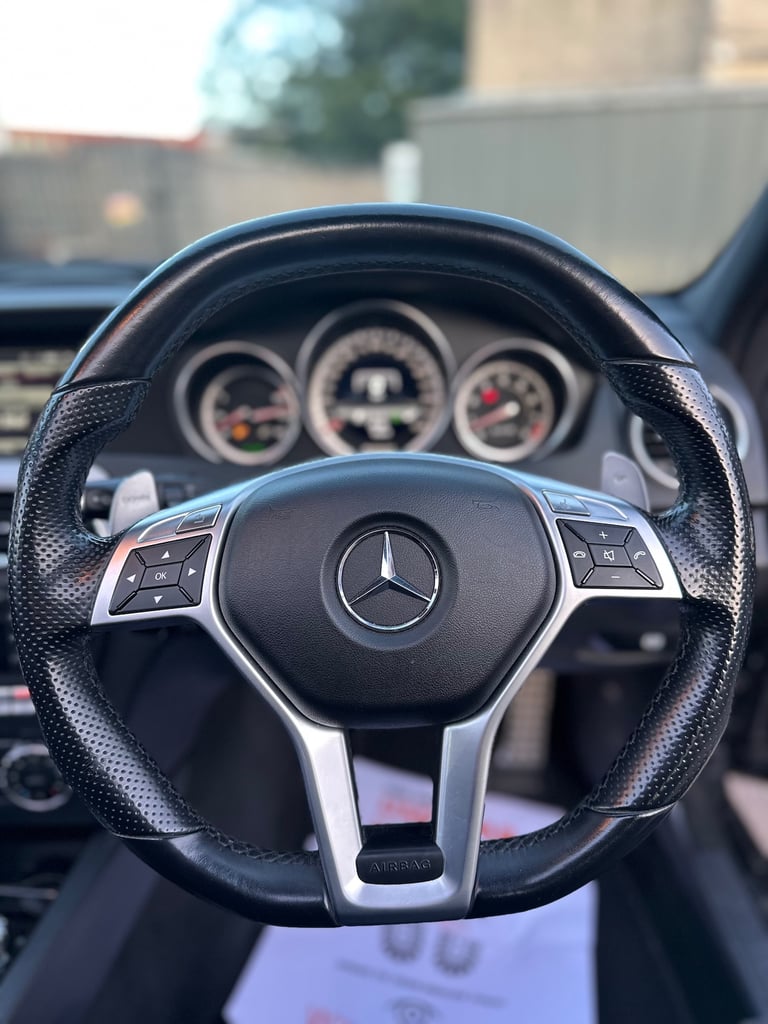 2012 Mercedes-Benz C-Class C63 6.3 V8 AMG Estate 5dr 
