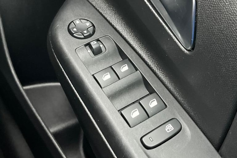 2023 Vauxhall Corsa 1.2 Design 5dr HATCHBACK PETROL Manual