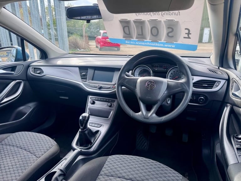 2016 Vauxhall Astra 1.6 CDTi ecoFLEX Design Hatchback 5dr Diesel Manual Euro 6 (s/s) (110 ps) Hat...