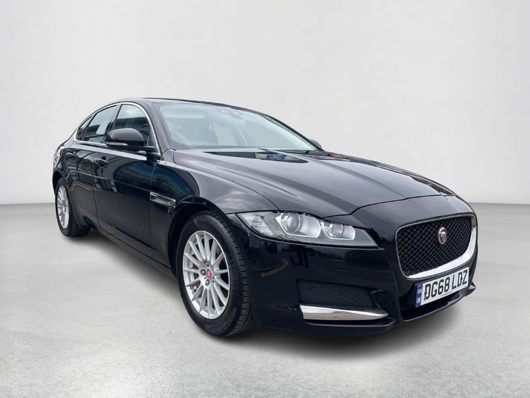image for 2018 Jaguar XF 2.0d Prestige Auto Euro 6 (s/s) 4dr SALOON Diesel Automatic