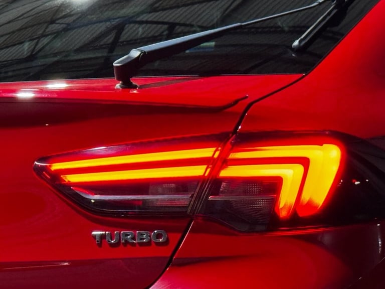 2018 Vauxhall Insignia 1.5i Turbo SRi Nav Grand Sport 5dr Petrol Manual Euro 6 (s/s) (165 ps) Hat...