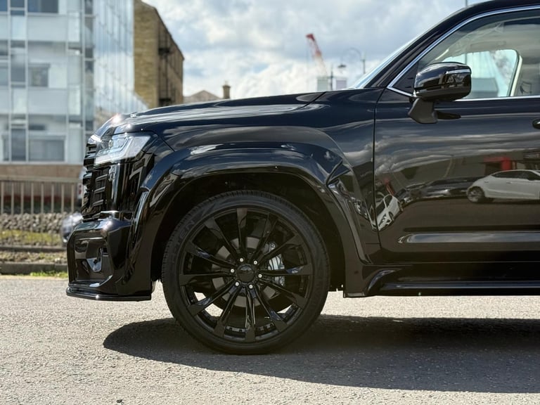 Toyota Land Cruiser 3.5 ZX TWIN TURBO