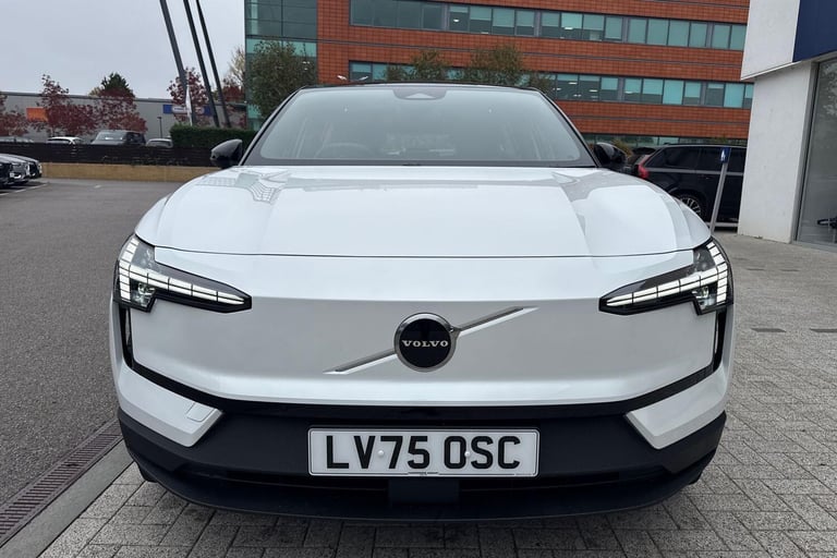 2025 Volvo EX30 Single Motor Extended Range 69kWh Plus SUV 5dr Electric Auto (272 ps) ESTATE Elec...