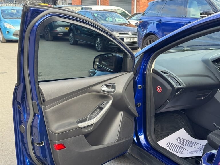 2016 Ford Focus 1.0 EcoBoost 125 Zetec 5dr Auto HATCHBACK PETROL Automatic