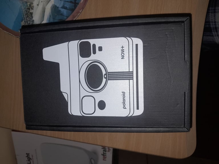 Polaroid Now+ Instant Camera forest green  (all acessories + box + 5 shots of film remaining)