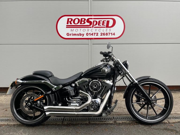 Harley-Davidson FXSB BREAKOUT 1690 cc, 2015 (2016 model)