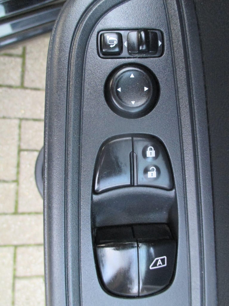 2018 Nissan Micra 0.9 IG-T N-Connecta 5dr HATCHBACK PETROL Manual