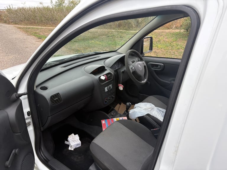 2011 Vauxhall Combo 1700 1.3CDTi 16V Van [75PS] CAR DERIVED VAN Diesel Manual