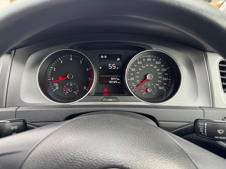 Volkswagen, GOLF, Hatchback, 2014, Manual, 1197 (cc), 5 doors