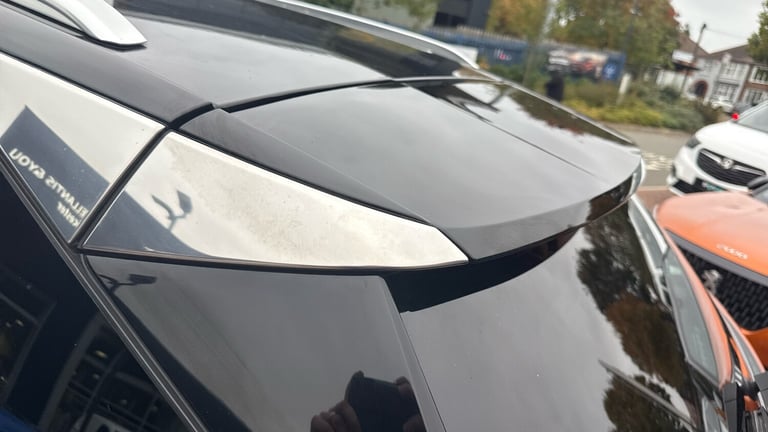 2024 Peugeot 3008 1.6 13.2kWh Allure Premium + SUV 5dr Petrol Plug-in Hybrid e-EAT Euro 6 (s/ SUV...