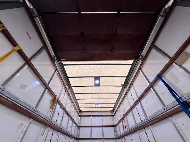Mitsubishi Fuso Canter 7C18 Day Cab Box Van  