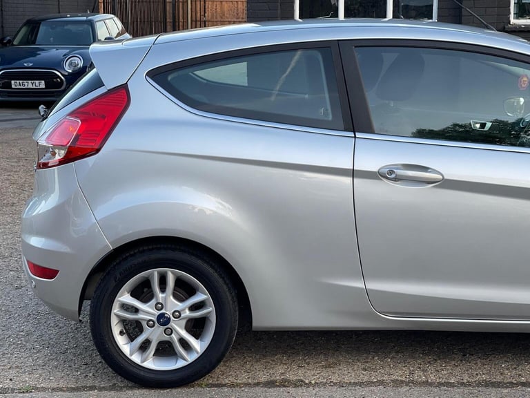 FORD FIESTA 1.0T EcoBoost Zetec Euro 6 (s/s) 3dr 2016